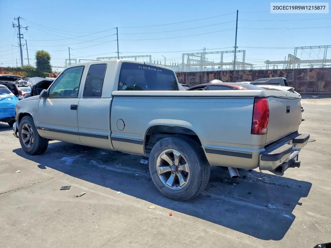 1998 Chevrolet Gmt-400 C1500 VIN: 2GCEC19R9W1215877 Lot: 57213726
