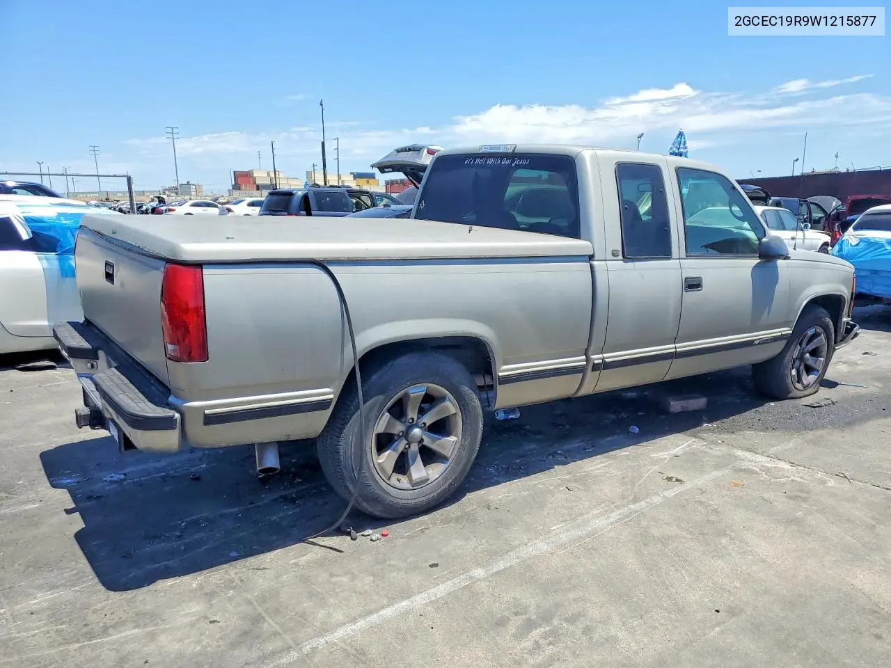 1998 Chevrolet Gmt-400 C1500 VIN: 2GCEC19R9W1215877 Lot: 57213726