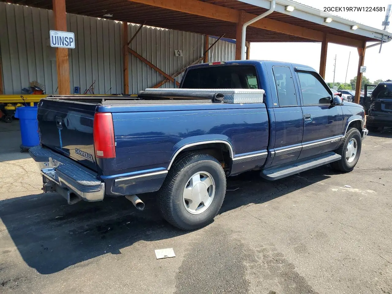 1998 Chevrolet Gmt-400 K1500 VIN: 2GCEK19R7W1224581 Lot: 59821686