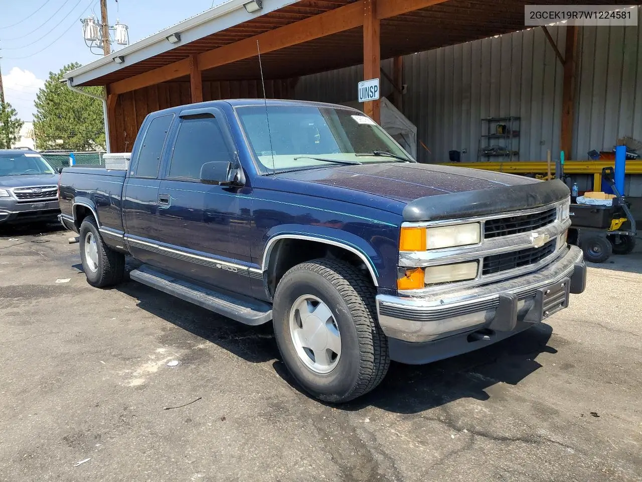 1998 Chevrolet Gmt-400 K1500 VIN: 2GCEK19R7W1224581 Lot: 59821686