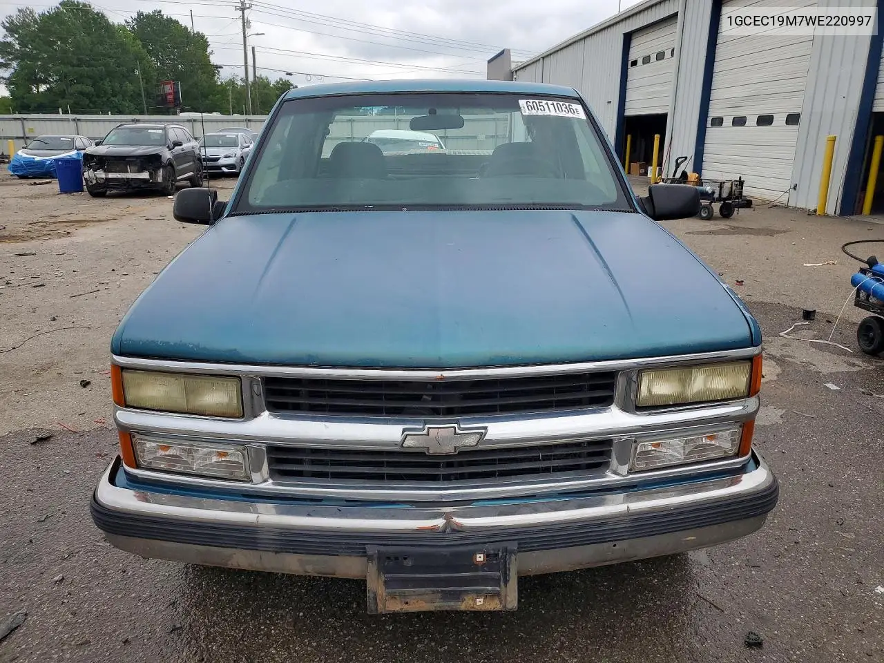 1998 Chevrolet Gmt-400 C1500 VIN: 1GCEC19M7WE220997 Lot: 60511036