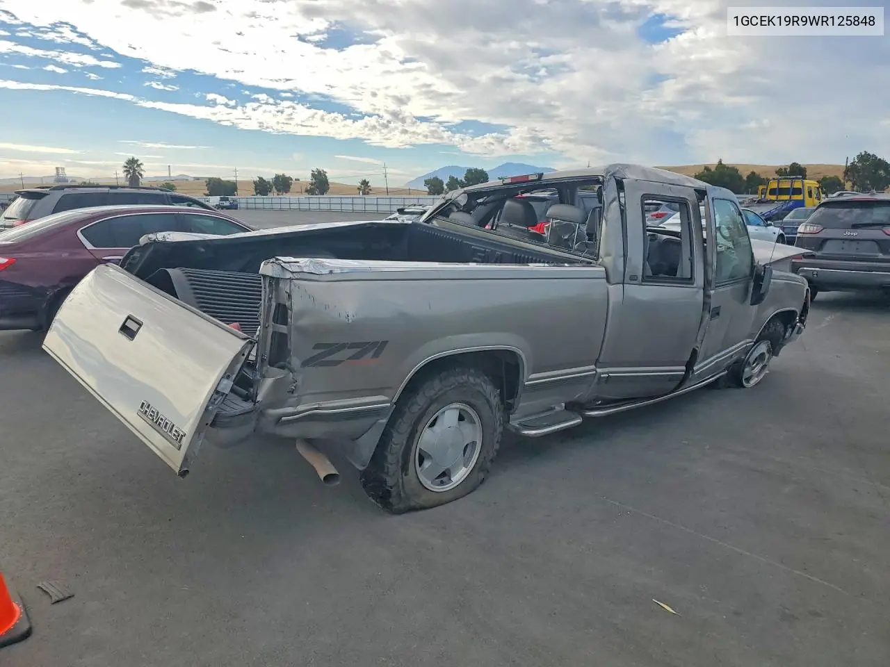1998 Chevrolet Gmt-400 K1500 VIN: 1GCEK19R9WR125848 Lot: 62160436
