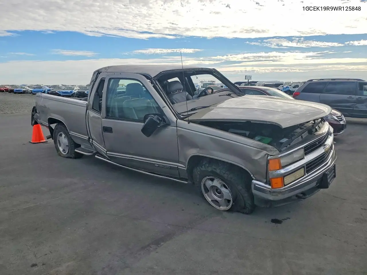 1998 Chevrolet Gmt-400 K1500 VIN: 1GCEK19R9WR125848 Lot: 62160436