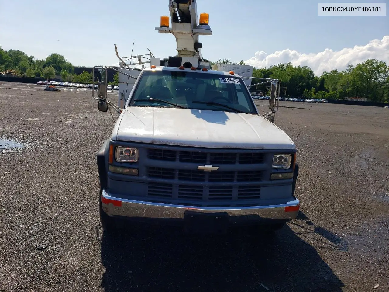 2000 Chevrolet Gmt-400 C3 - Box Truck VIN: 1GBKC34J0YF486181 Lot: 62484926