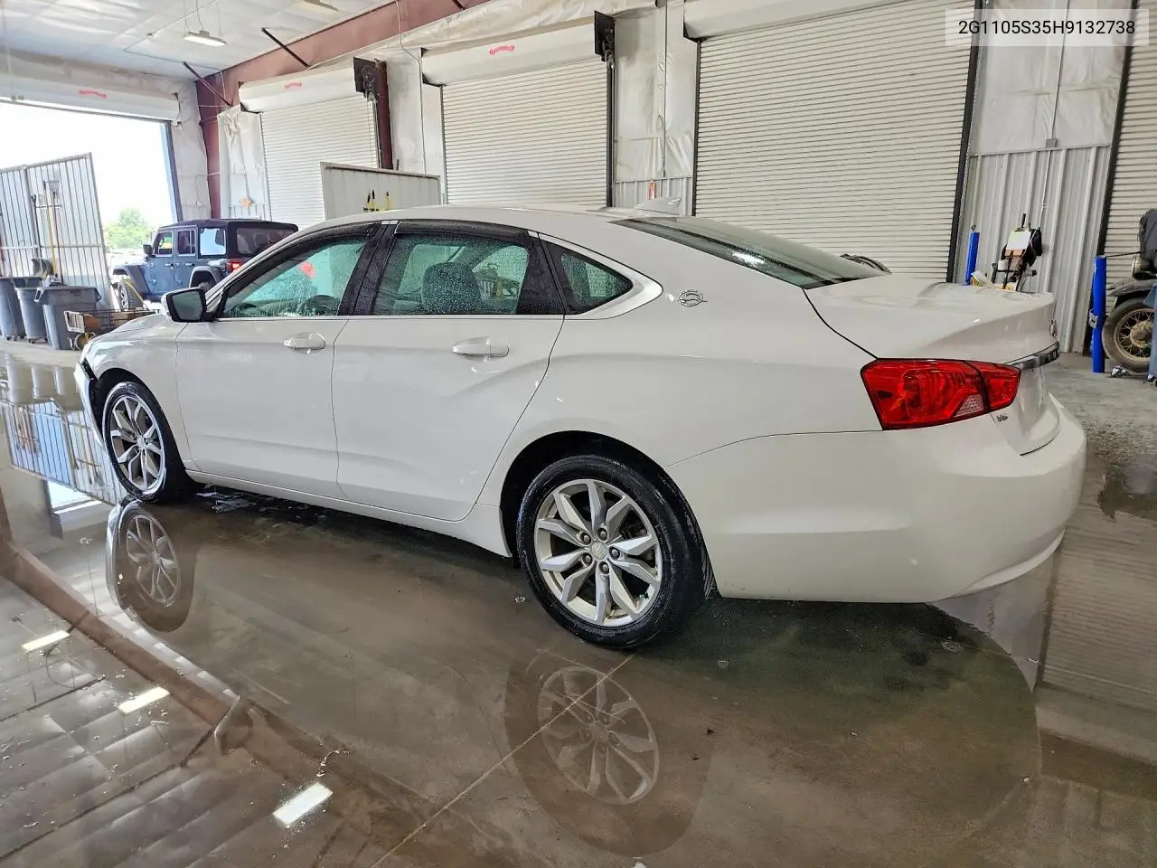 2017 Chevrolet Impala Lt VIN: 2G1105S35H9132738 Lot: 61738576