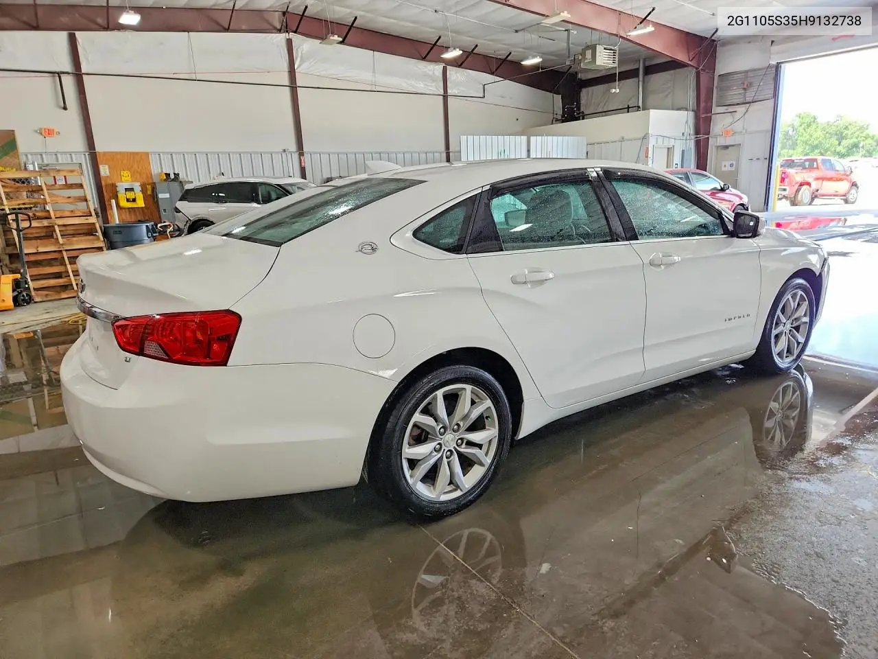 2017 Chevrolet Impala Lt VIN: 2G1105S35H9132738 Lot: 61738576