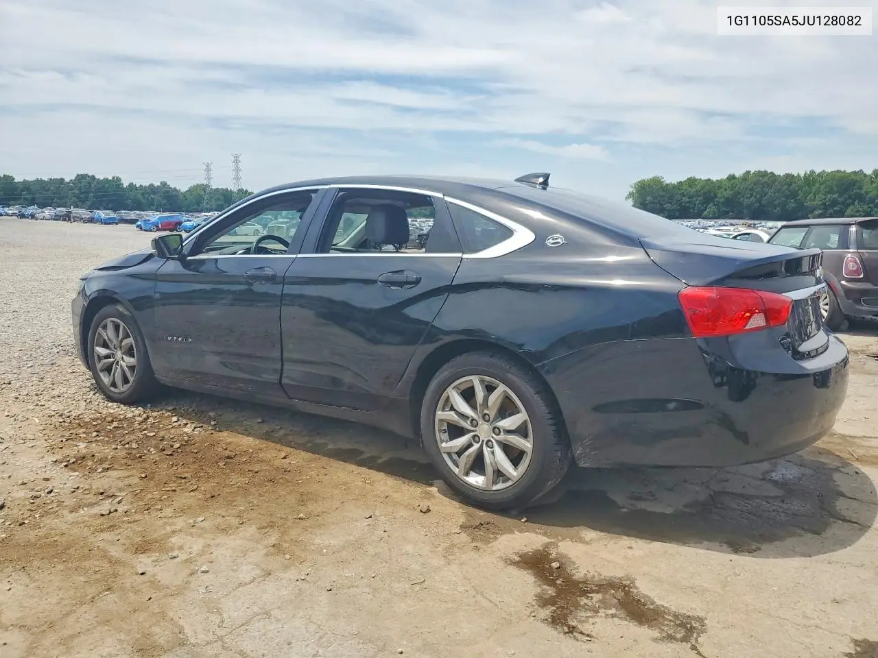 1G1105SA5JU128082 2018 Chevrolet Impala Lt