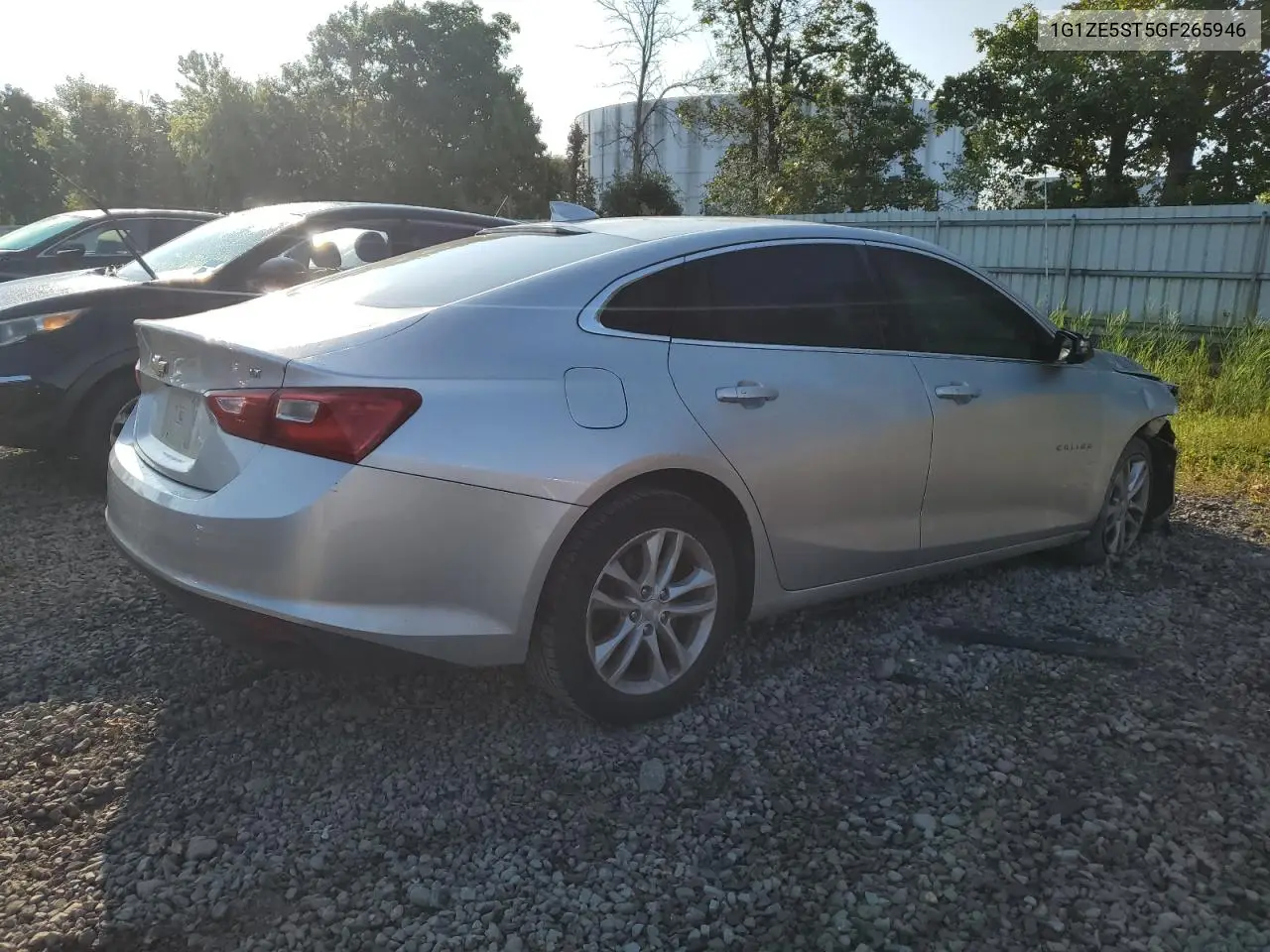 1G1ZE5ST5GF265946 2016 Chevrolet Malibu Lt