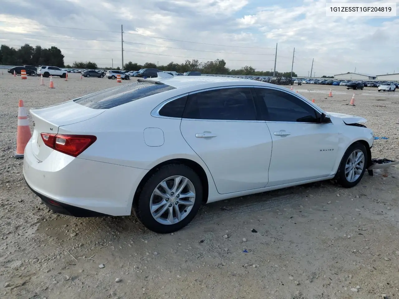 1G1ZE5ST1GF204819 2016 Chevrolet Malibu Lt