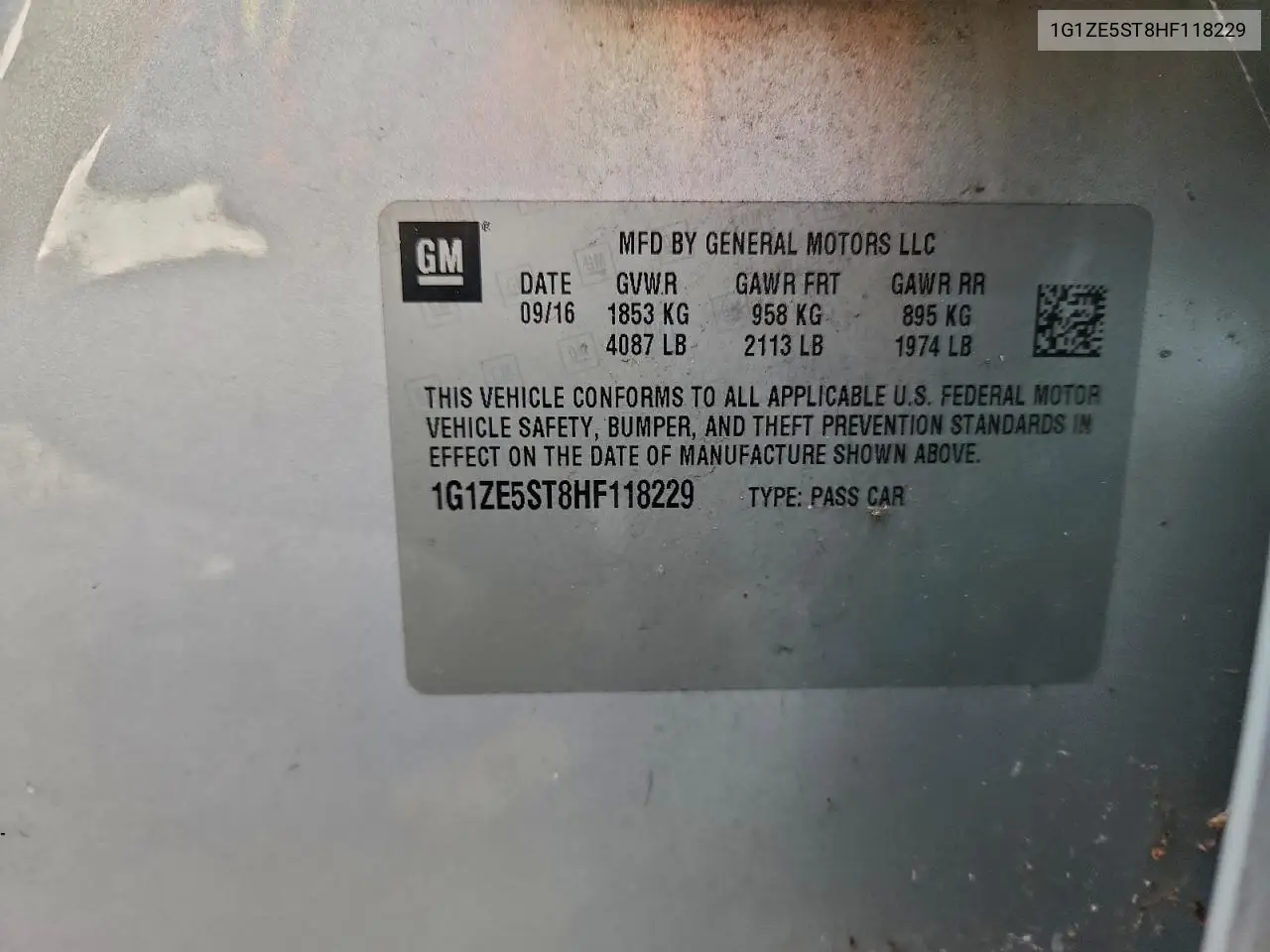 1G1ZE5ST8HF118229 2017 Chevrolet Malibu Lt