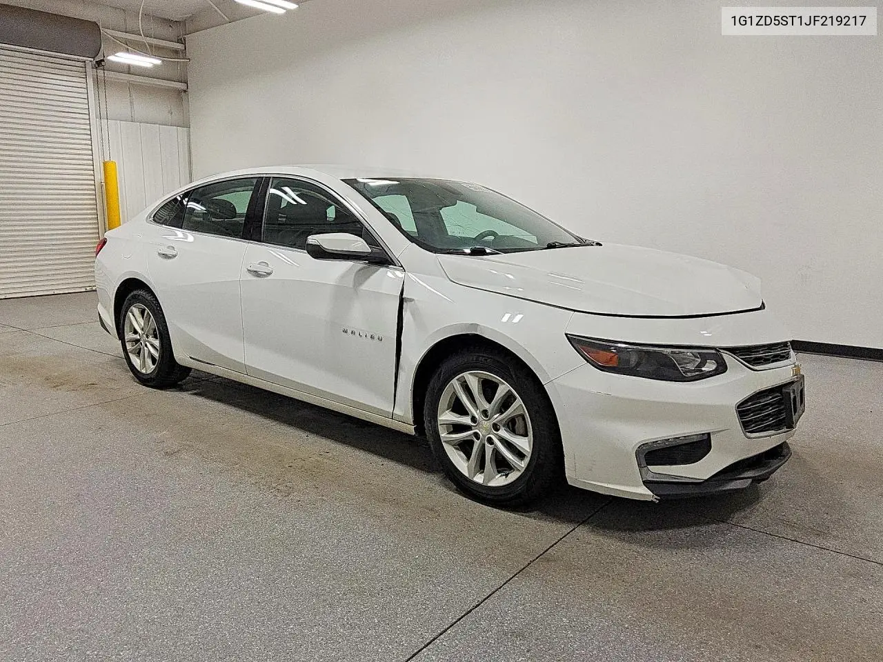 2018 Chevrolet Malibu Lt VIN: 1G1ZD5ST1JF219217 Lot: 57035186