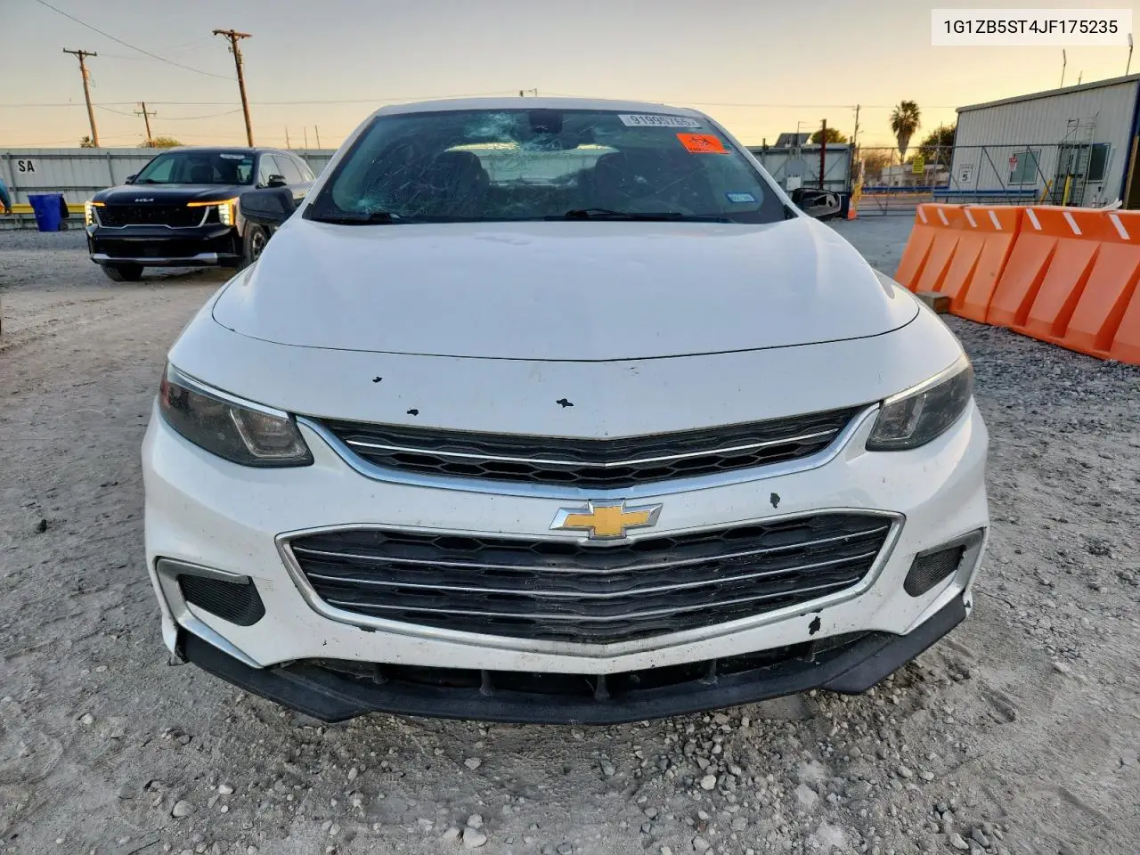 1G1ZB5ST4JF175235 2018 Chevrolet Malibu Ls