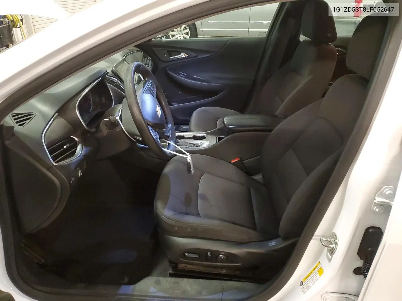2020 Chevrolet Malibu Lt VIN: 1G1ZD5ST8LF052647 Lot: 59725466