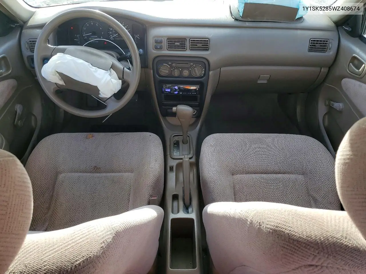 1998 Chevrolet Geo Prizm Base VIN: 1Y1SK5285WZ408674 Lot: 49750336