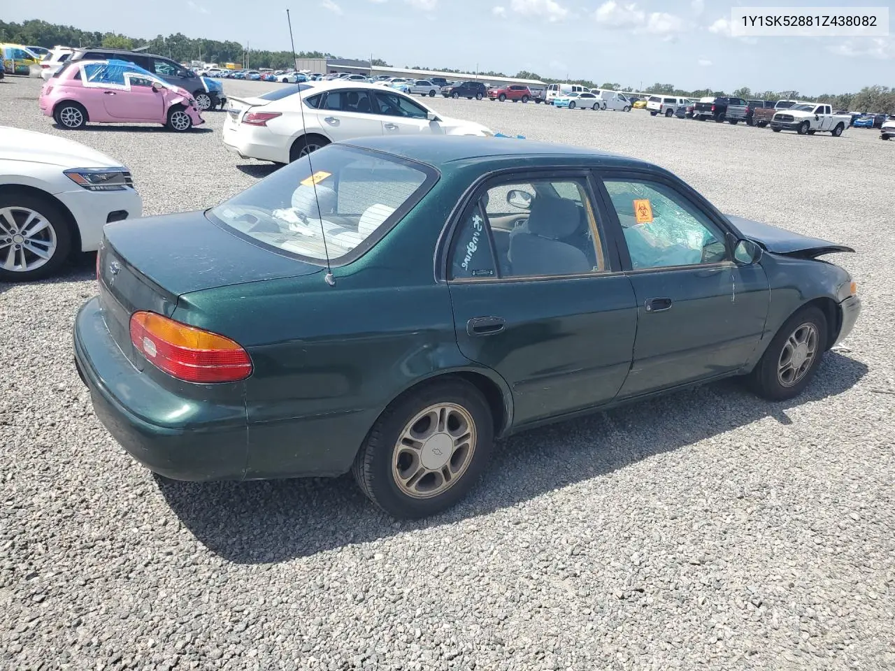 2001 Chevrolet Geo Prizm Base VIN: 1Y1SK52881Z438082 Lot: 60718176