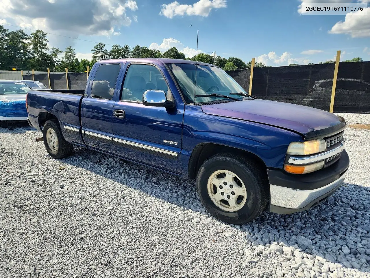 2000 Chevrolet Silverado C1500 VIN: 2GCEC19T6Y1110776 Lot: 61783326