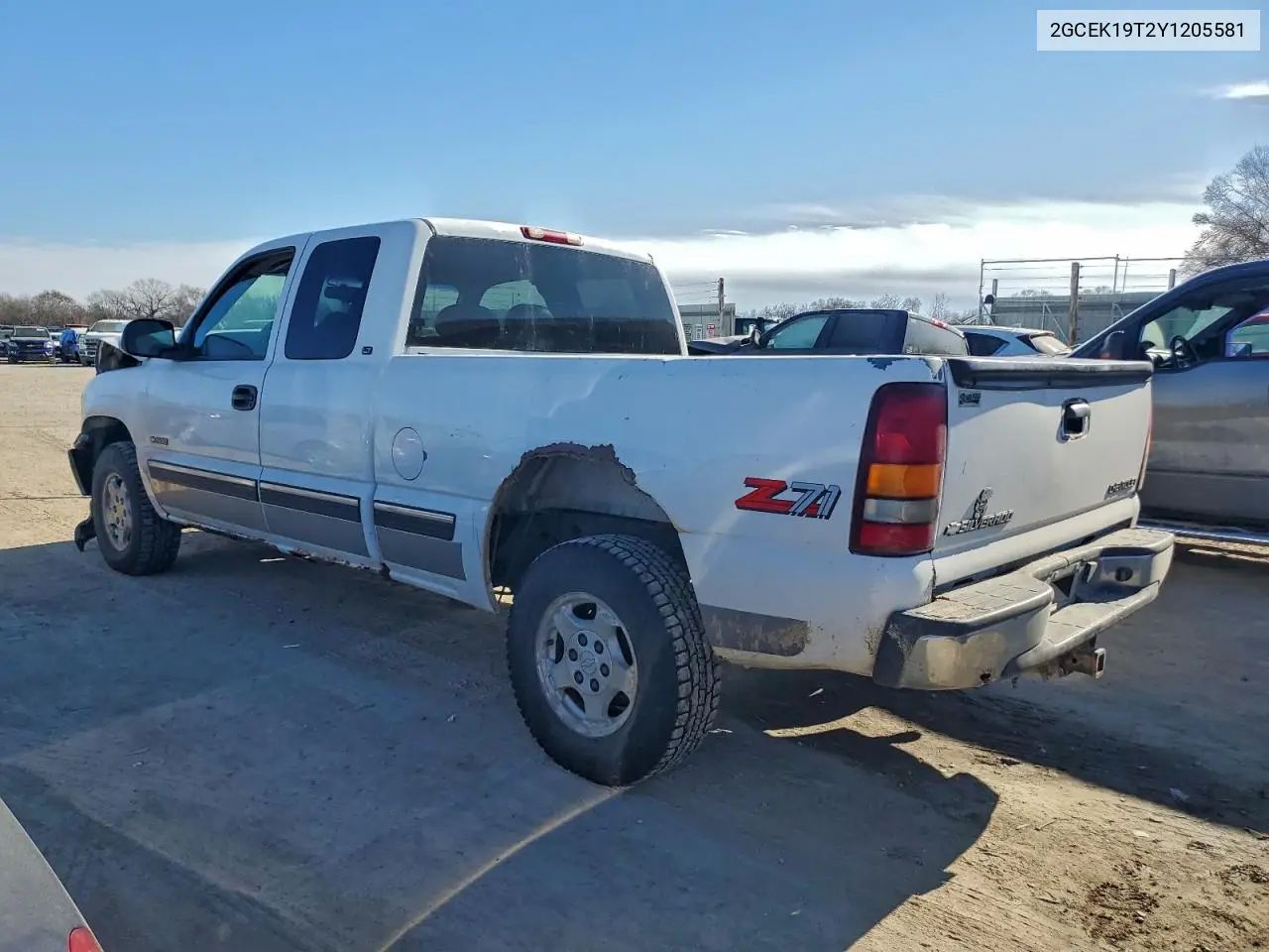2GCEK19T2Y1205581 2000 Chevrolet Silverado K1500