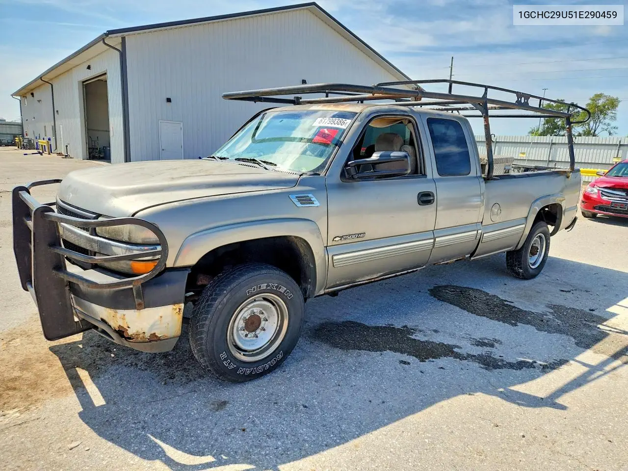 2001 Chevrolet Silverado C2500 Heavy Duty VIN: 1GCHC29U51E290459 Lot: 61799386