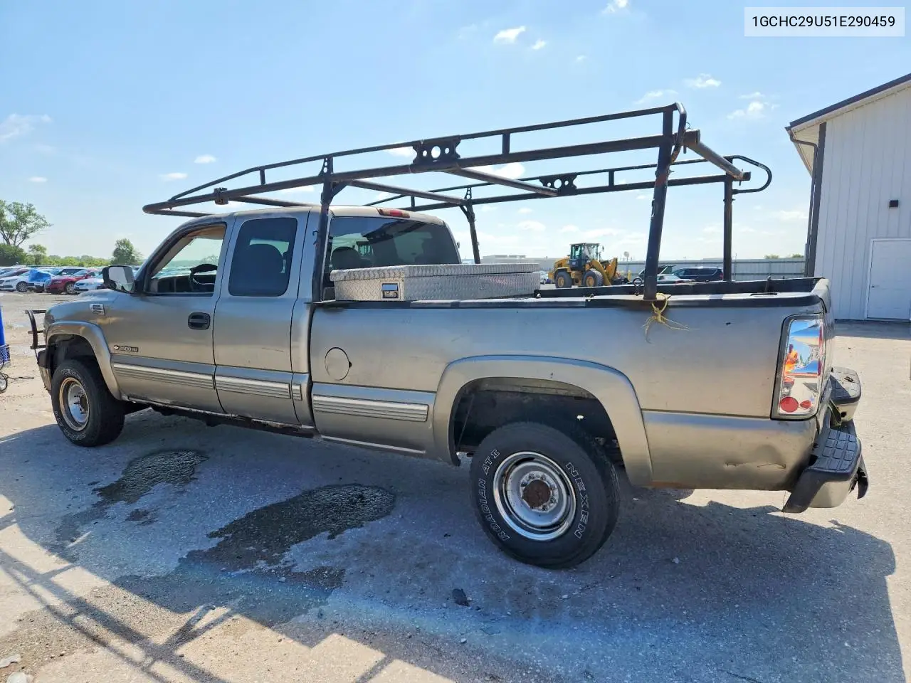 2001 Chevrolet Silverado C2500 Heavy Duty VIN: 1GCHC29U51E290459 Lot: 61799386