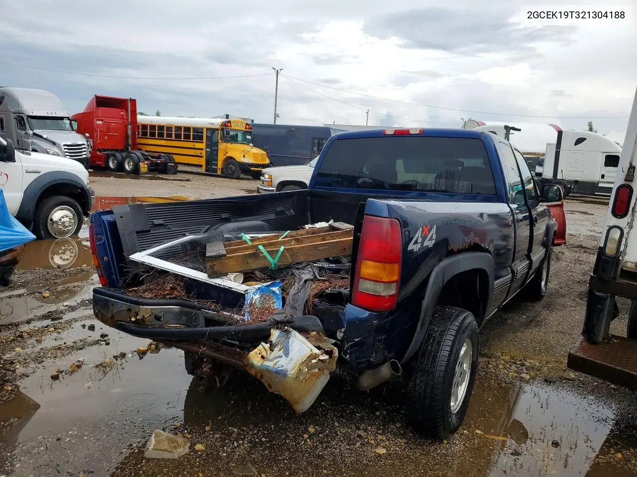 2002 Chevrolet Silverado K1500 VIN: 2GCEK19T321304188 Lot: 56649376