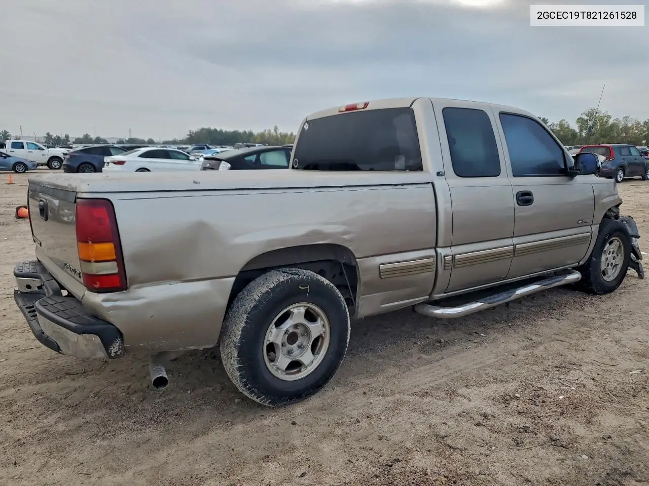 2GCEC19T821261528 2002 Chevrolet Silverado C1500