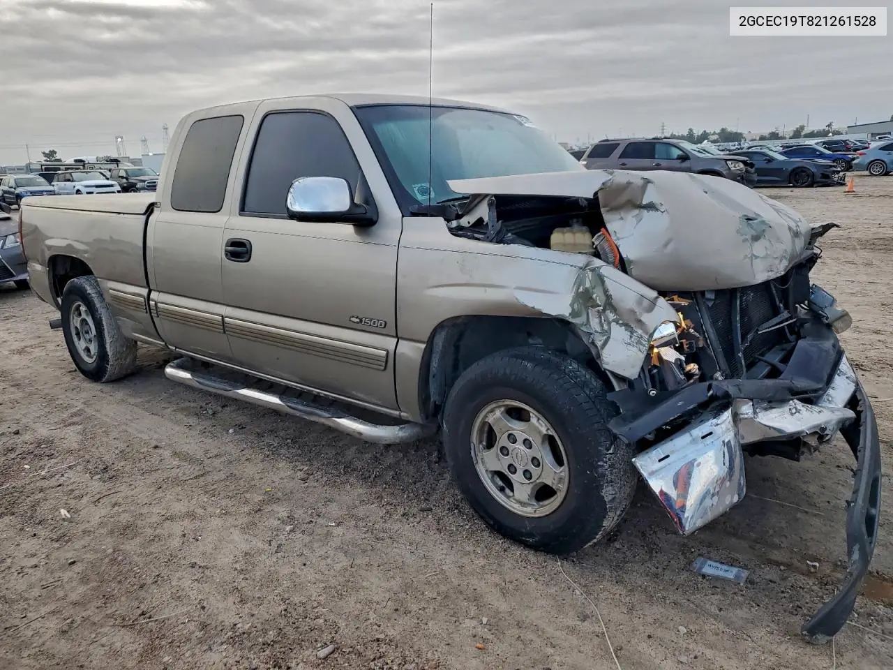 2GCEC19T821261528 2002 Chevrolet Silverado C1500