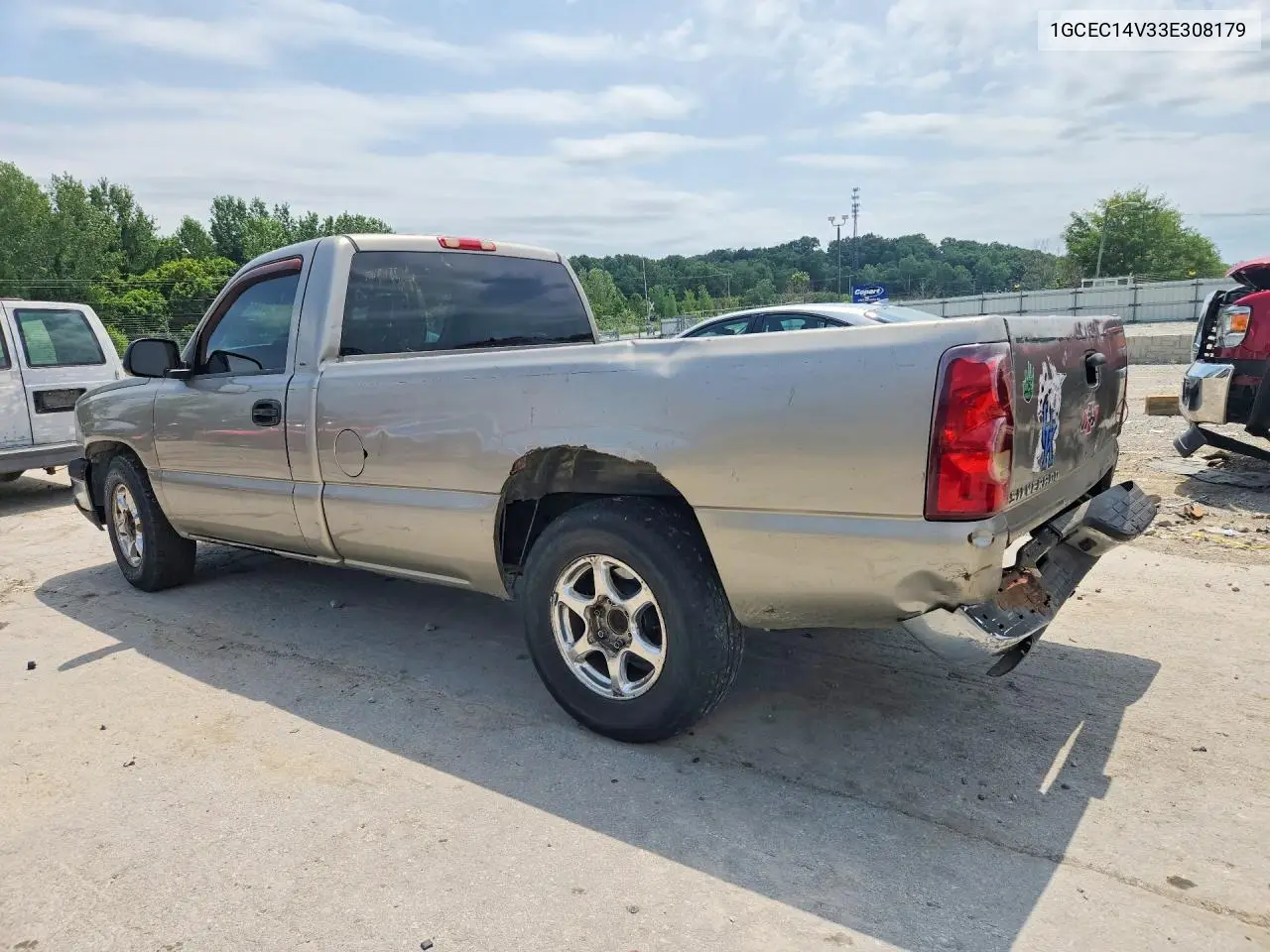 2003 Chevrolet Silverado C1500 VIN: 1GCEC14V33E308179 Lot: 62343116