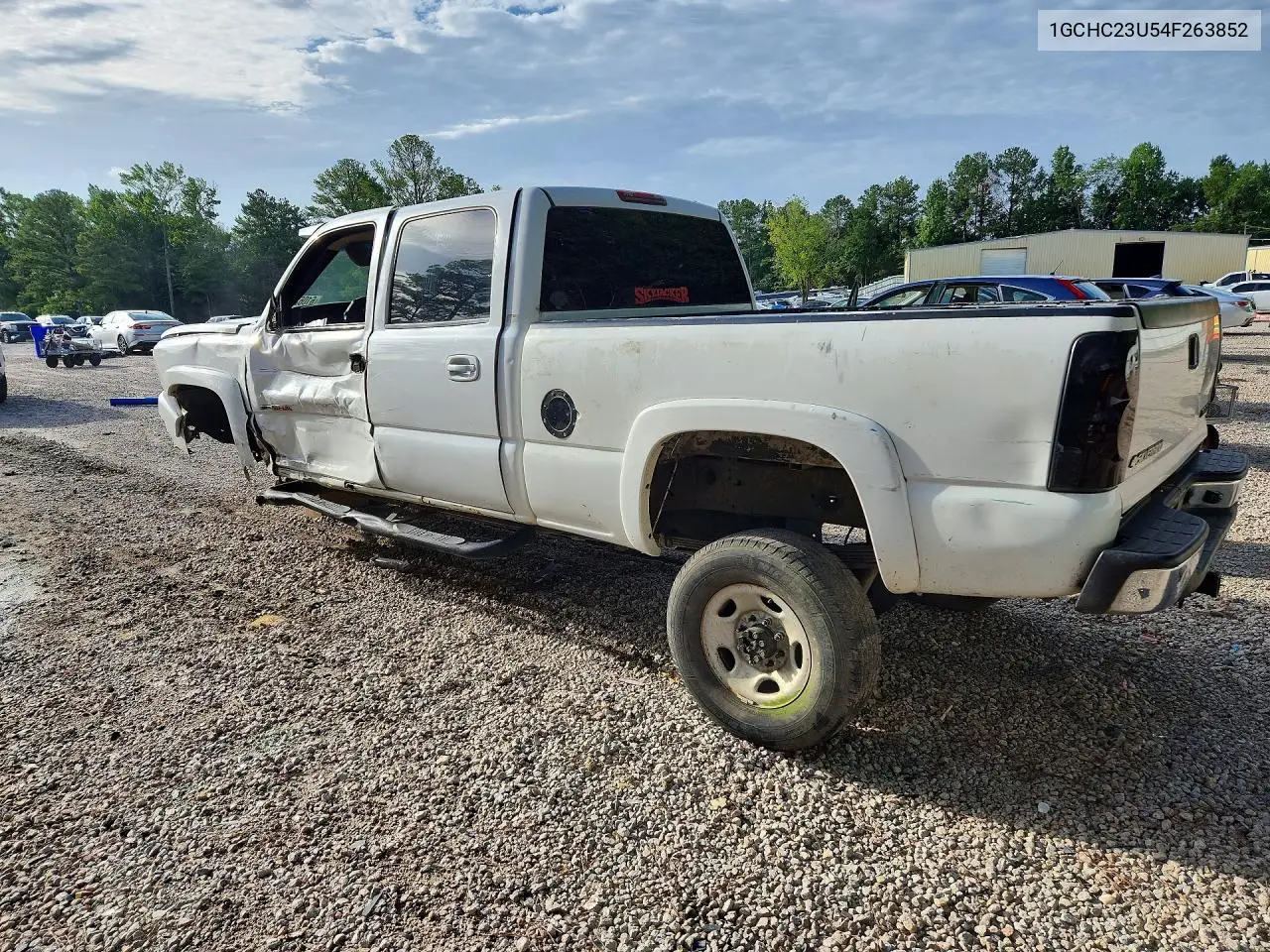 2004 Chevrolet Silverado C2500 Heavy Duty VIN: 1GCHC23U54F263852 Lot: 61062226