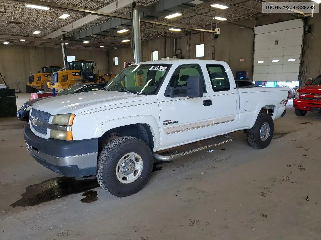 2004 Chevrolet Silverado K2500 Heavy Duty VIN: 1GCHK29204E338293 Lot: 62096606