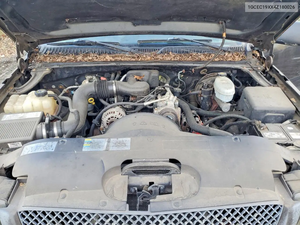 1GCEC19XX4Z180026 2004 Chevrolet Silverado C1500