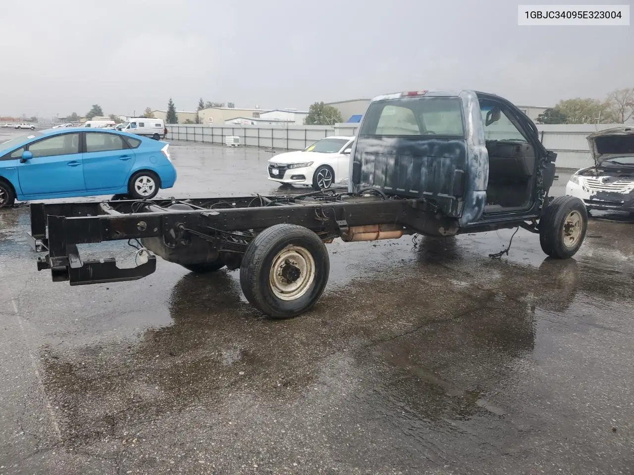 1GBJC34095E323004 2005 Chevrolet Silverado