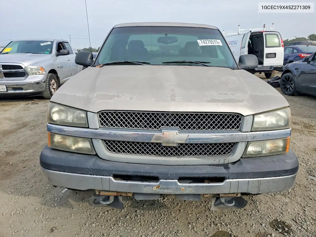 2005 Chevrolet Silverado C1500 VIN: 1GCEC19X45Z271309 Lot: 74270515