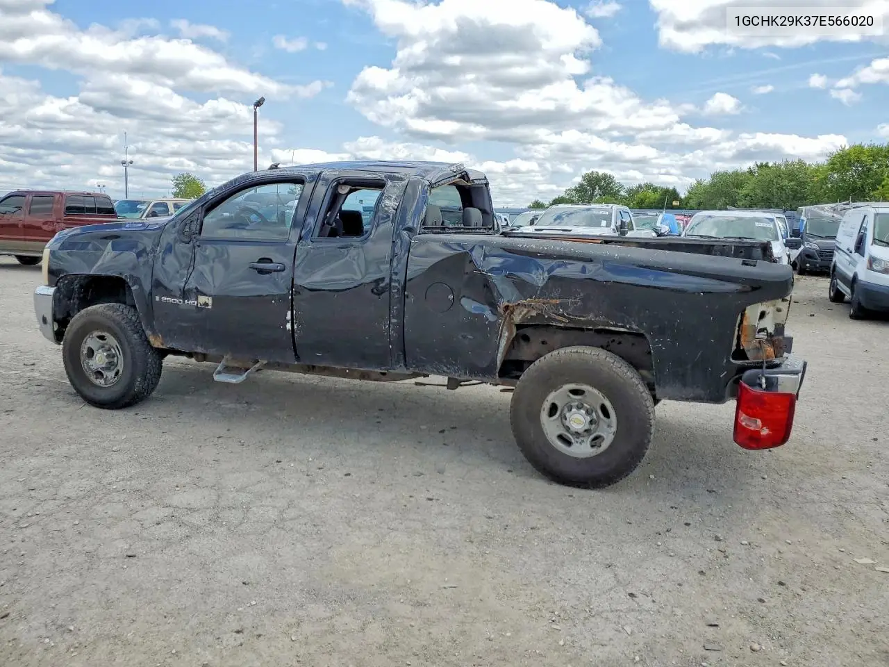 2007 Chevrolet Silverado K2500 Heavy Duty VIN: 1GCHK29K37E566020 Lot: 60009056
