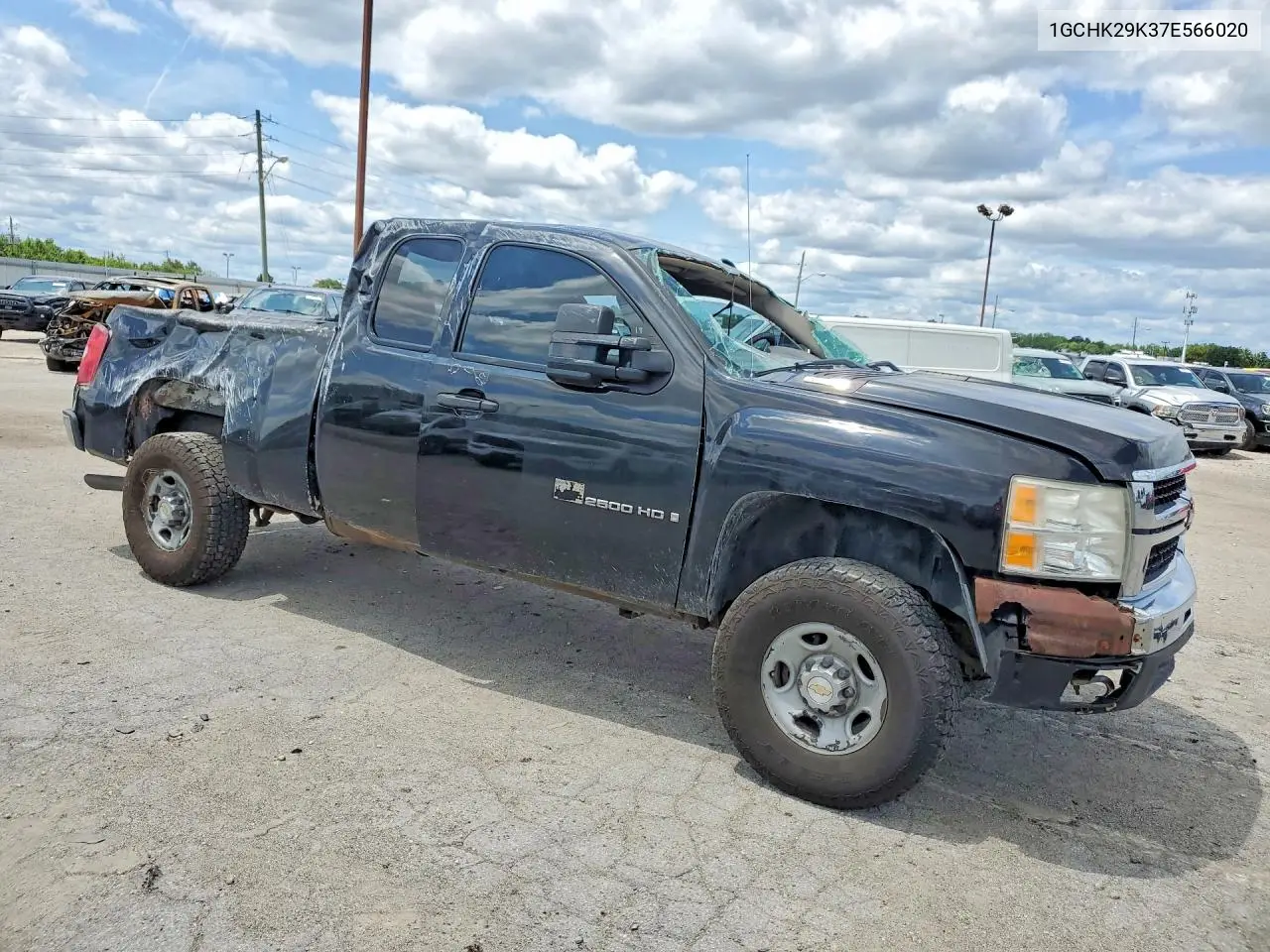 2007 Chevrolet Silverado K2500 Heavy Duty VIN: 1GCHK29K37E566020 Lot: 60009056
