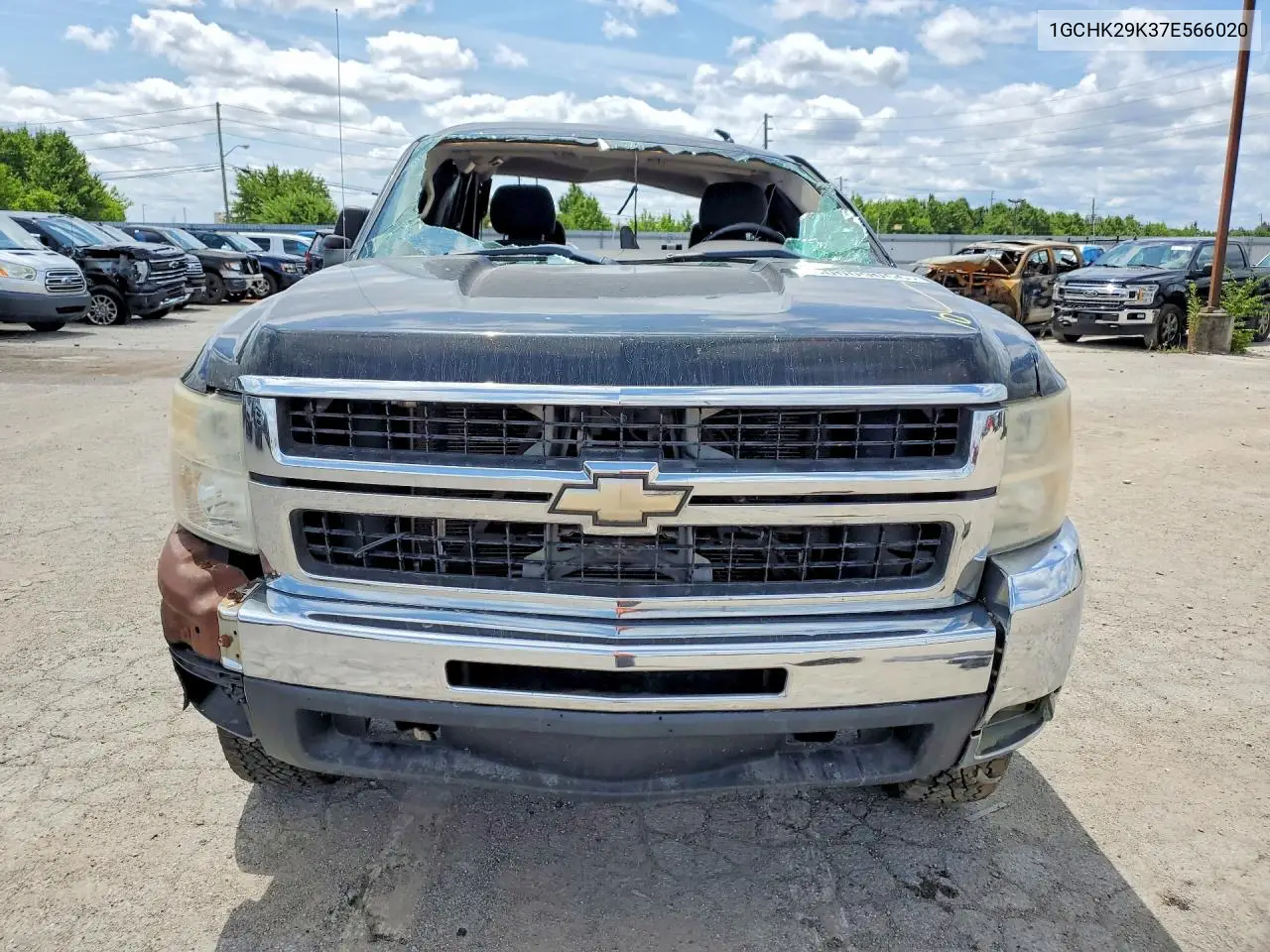 2007 Chevrolet Silverado K2500 Heavy Duty VIN: 1GCHK29K37E566020 Lot: 60009056