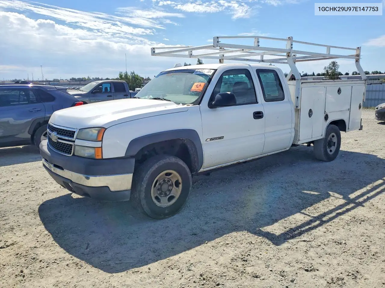 2007 Chevrolet Silverado K2500 Heavy Duty VIN: 1GCHK29U97E147753 Lot: 61493686