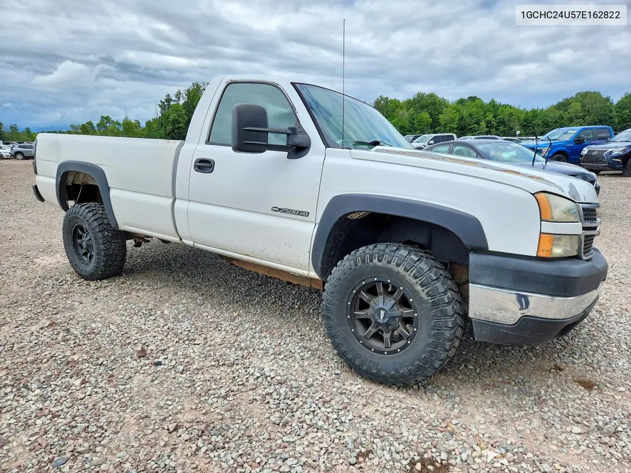 2007 Chevrolet Silverado C2500 Heavy Duty VIN: 1GCHC24U57E162822 Lot: 61776896