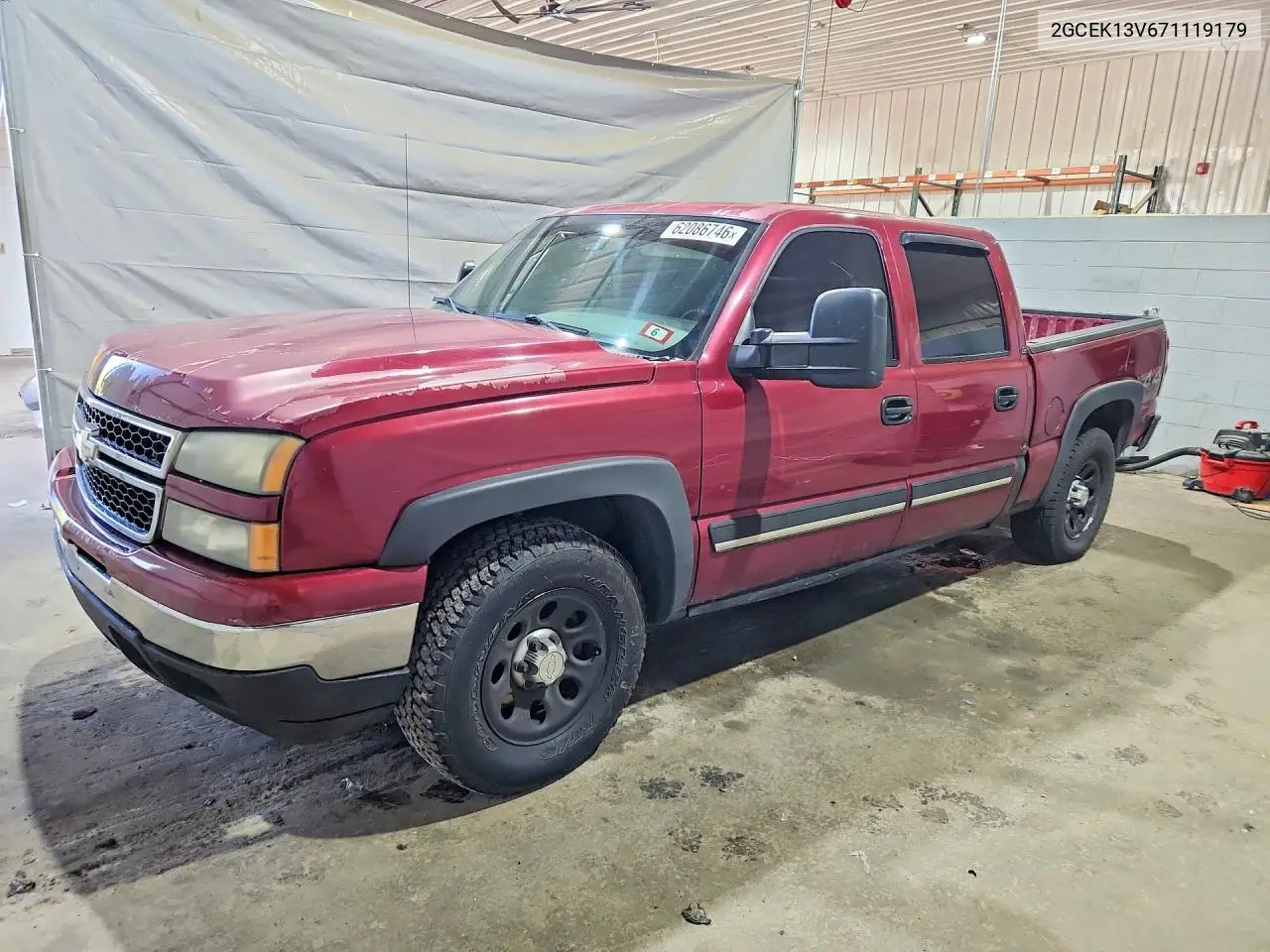 2007 Chevrolet Silverado K1500 Classic Crew Cab VIN: 2GCEK13V671119179 Lot: 62086746