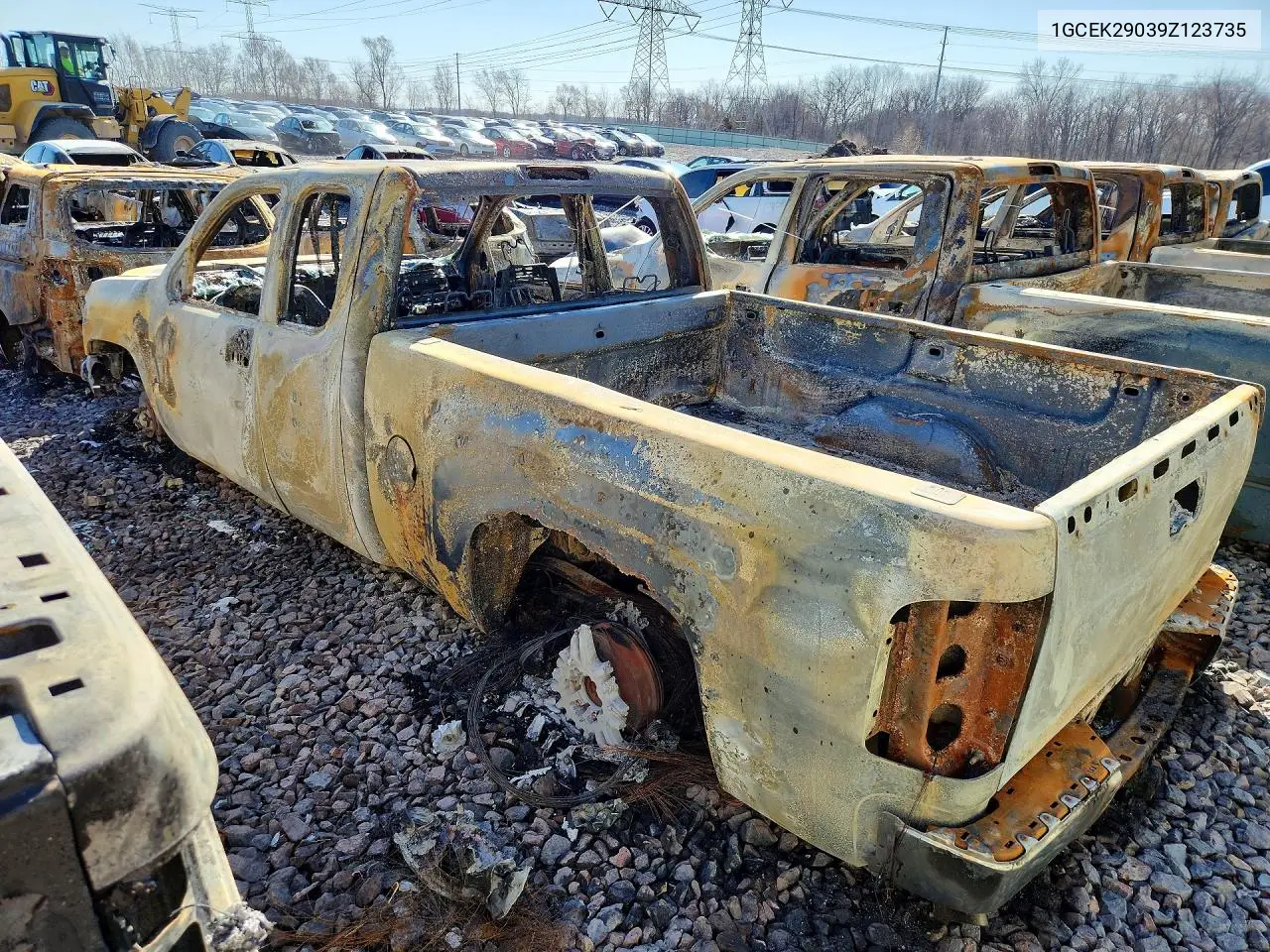 1GCEK29039Z123735 2009 Chevrolet Silverado K1500 Lt