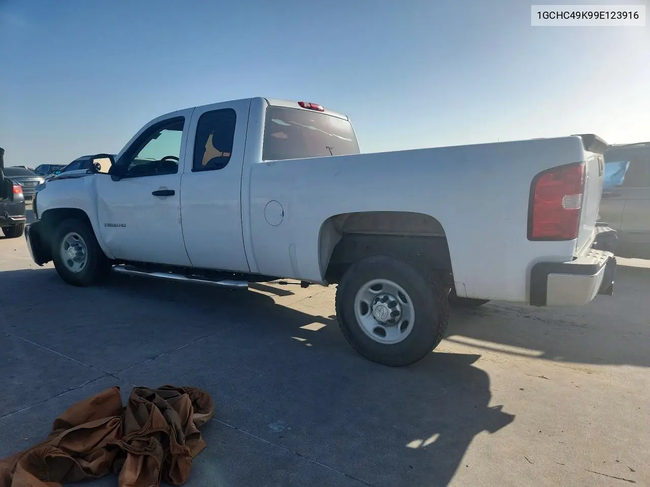 2009 Chevrolet Silverado C2500 Heavy Duty VIN: 1GCHC49K99E123916 Lot: 61363276