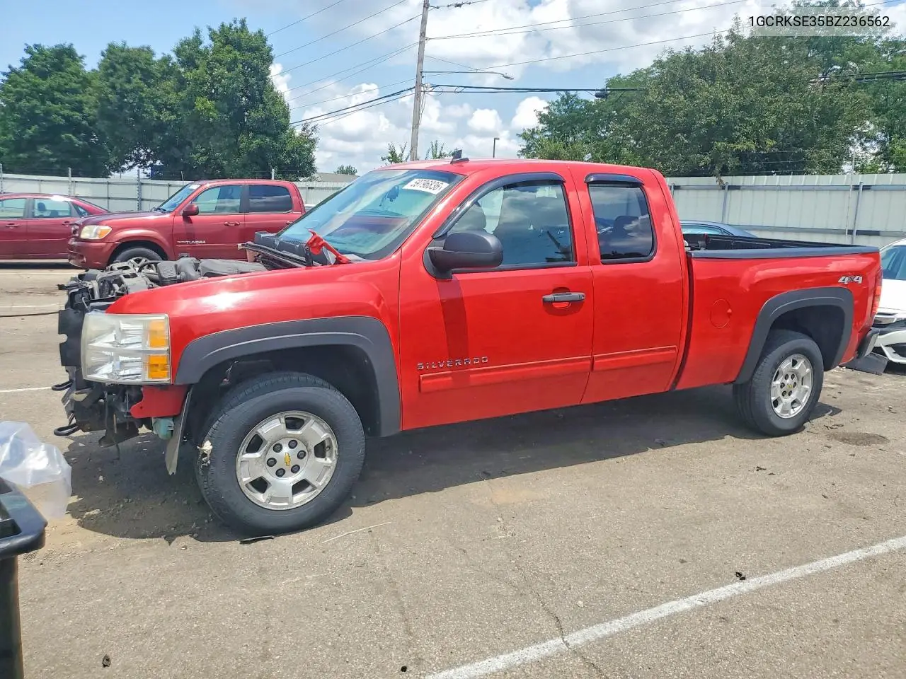 1GCRKSE35BZ236562 2011 Chevrolet Silverado K1500 Lt