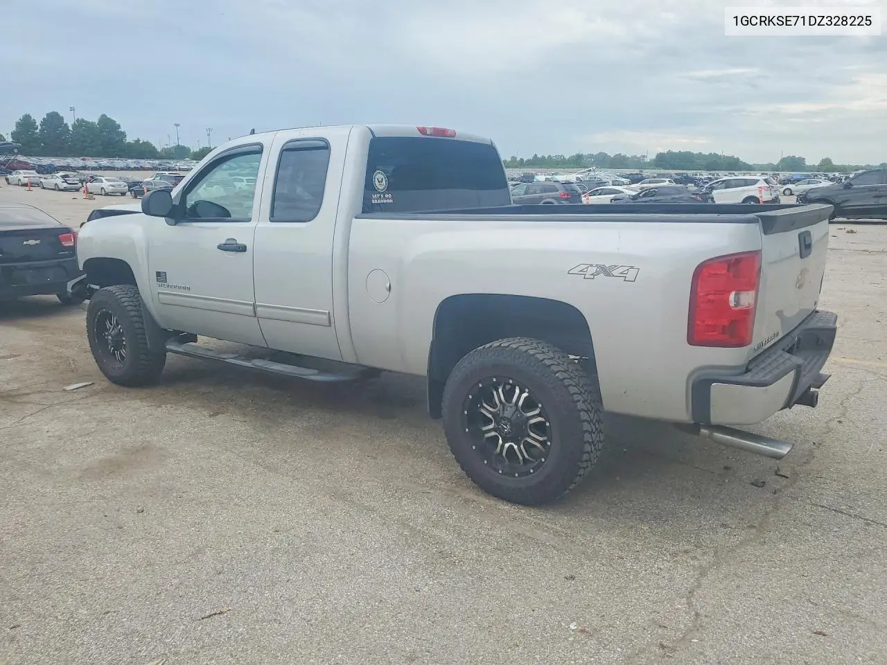 2013 Chevrolet Silverado K1500 Lt VIN: 1GCRKSE71DZ328225 Lot: 61179796