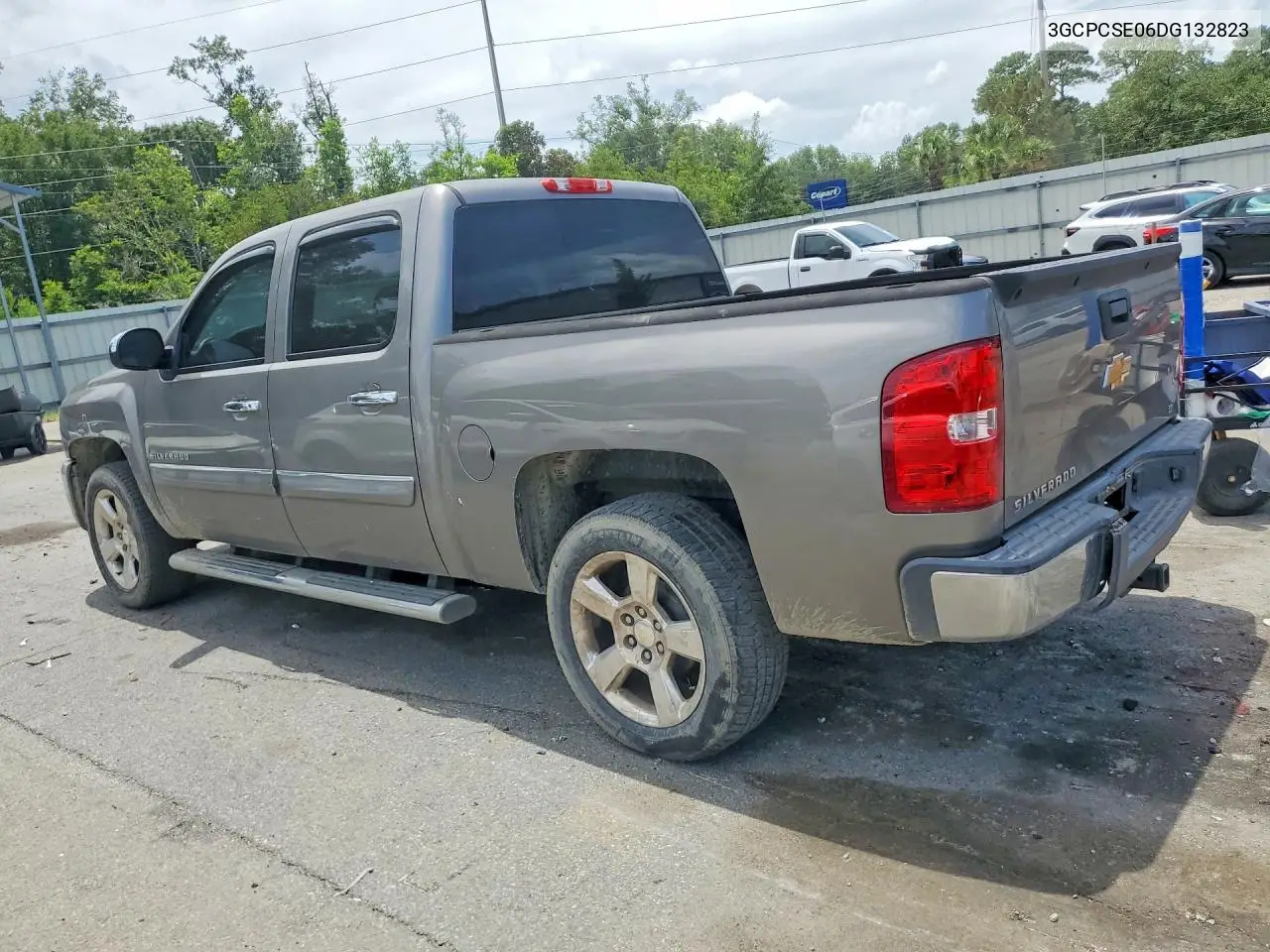 2013 Chevrolet Silverado C1500 Lt VIN: 3GCPCSE06DG132823 Lot: 62222616