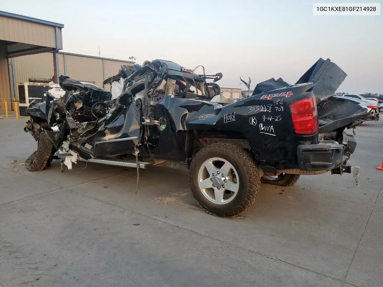 1GC1KXE81GF214928 2016 Chevrolet Silverado K2500 High Country