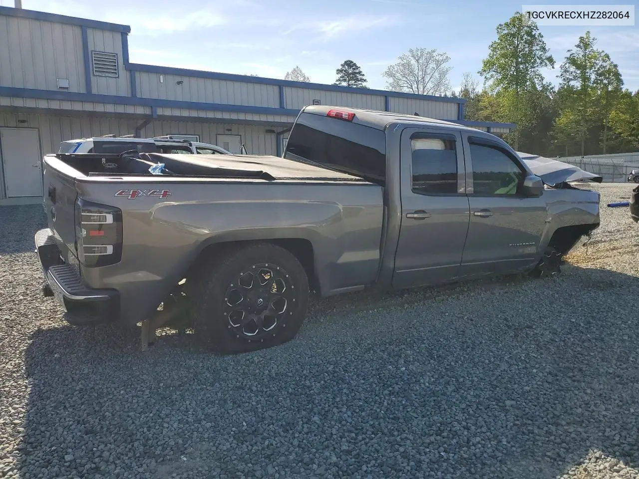 1GCVKRECXHZ282064 2017 Chevrolet Silverado K1500 Lt