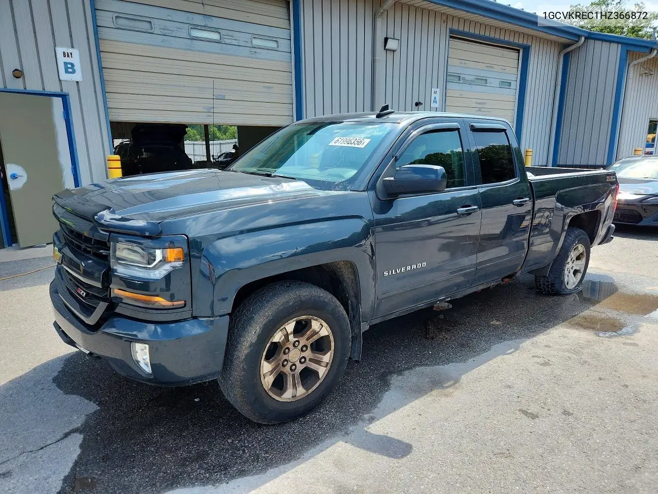 1GCVKREC1HZ366872 2017 Chevrolet Silverado K1500 Lt
