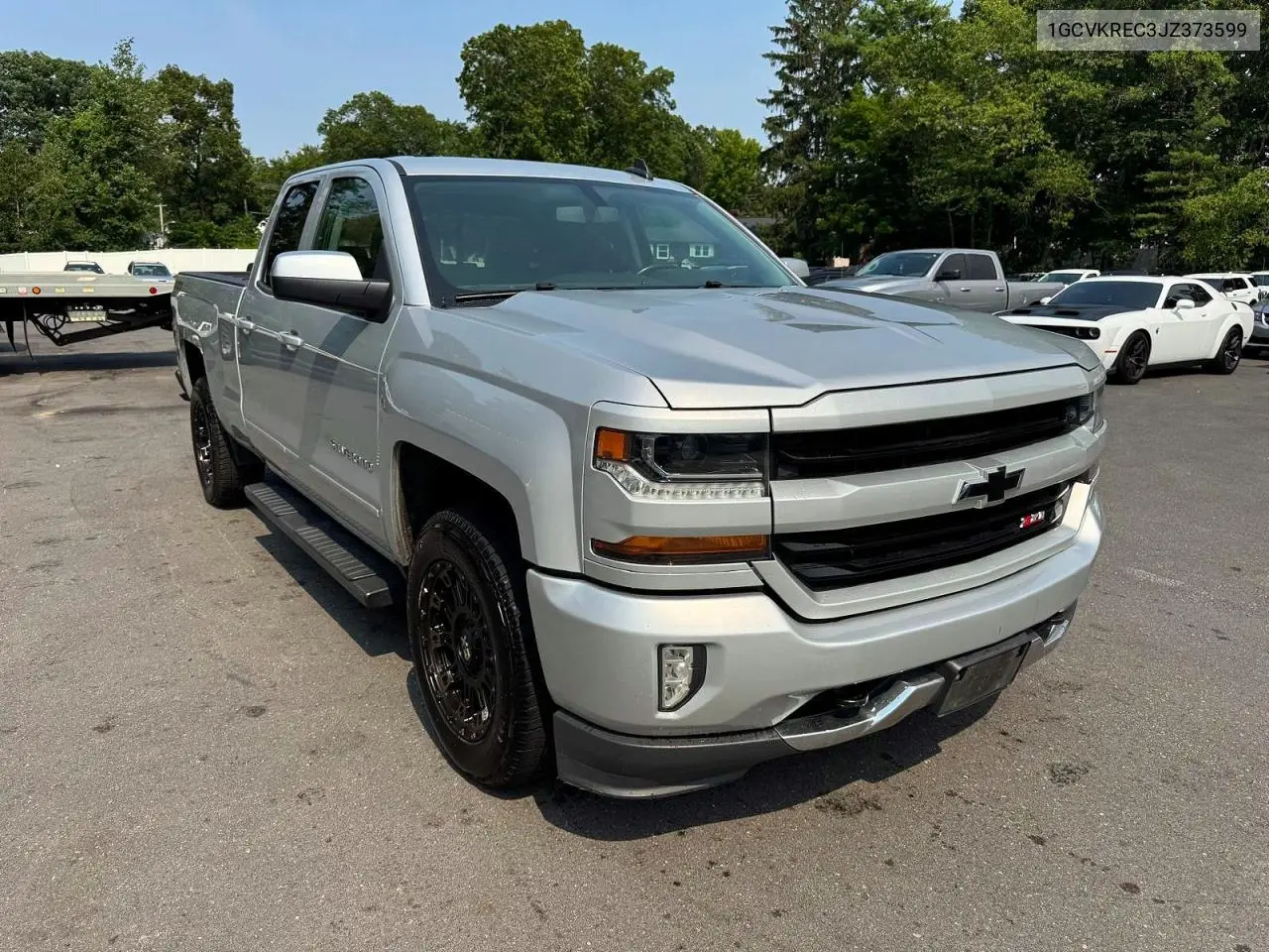 2018 Chevrolet Silverado K1500 Lt VIN: 1GCVKREC3JZ373599 Lot: 61524916