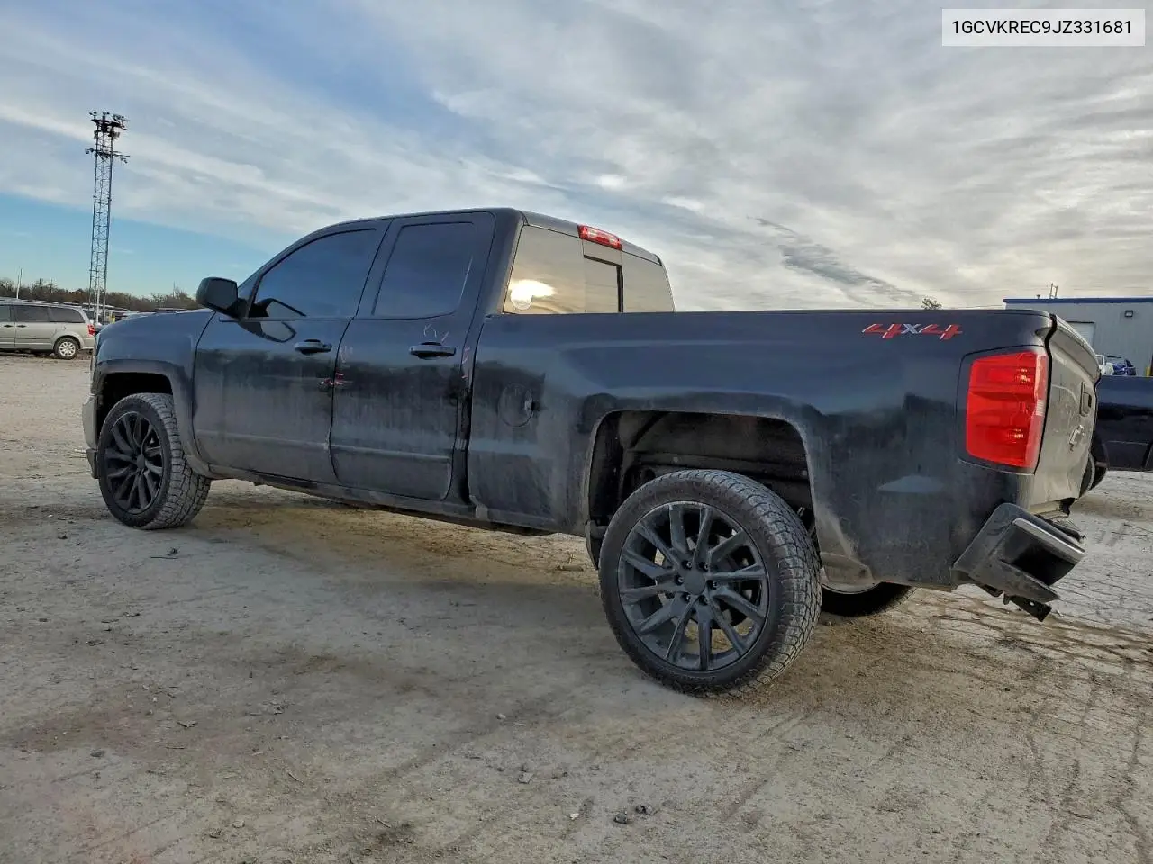 1GCVKREC9JZ331681 2018 Chevrolet Silverado K1500 Lt