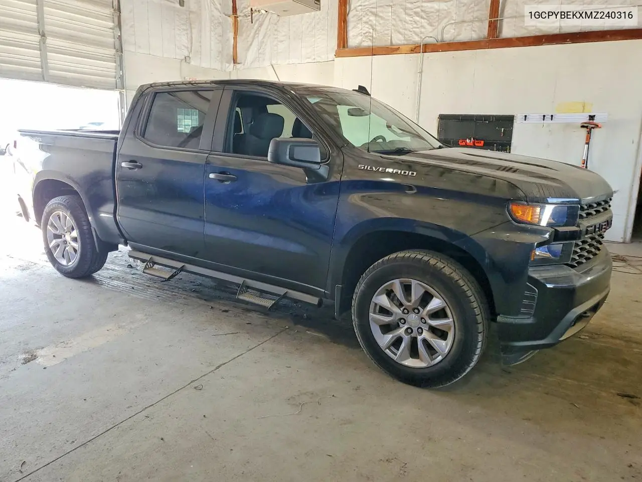 2021 Chevrolet Silverado K1500 Custom VIN: 1GCPYBEKXMZ240316 Lot: 59622646