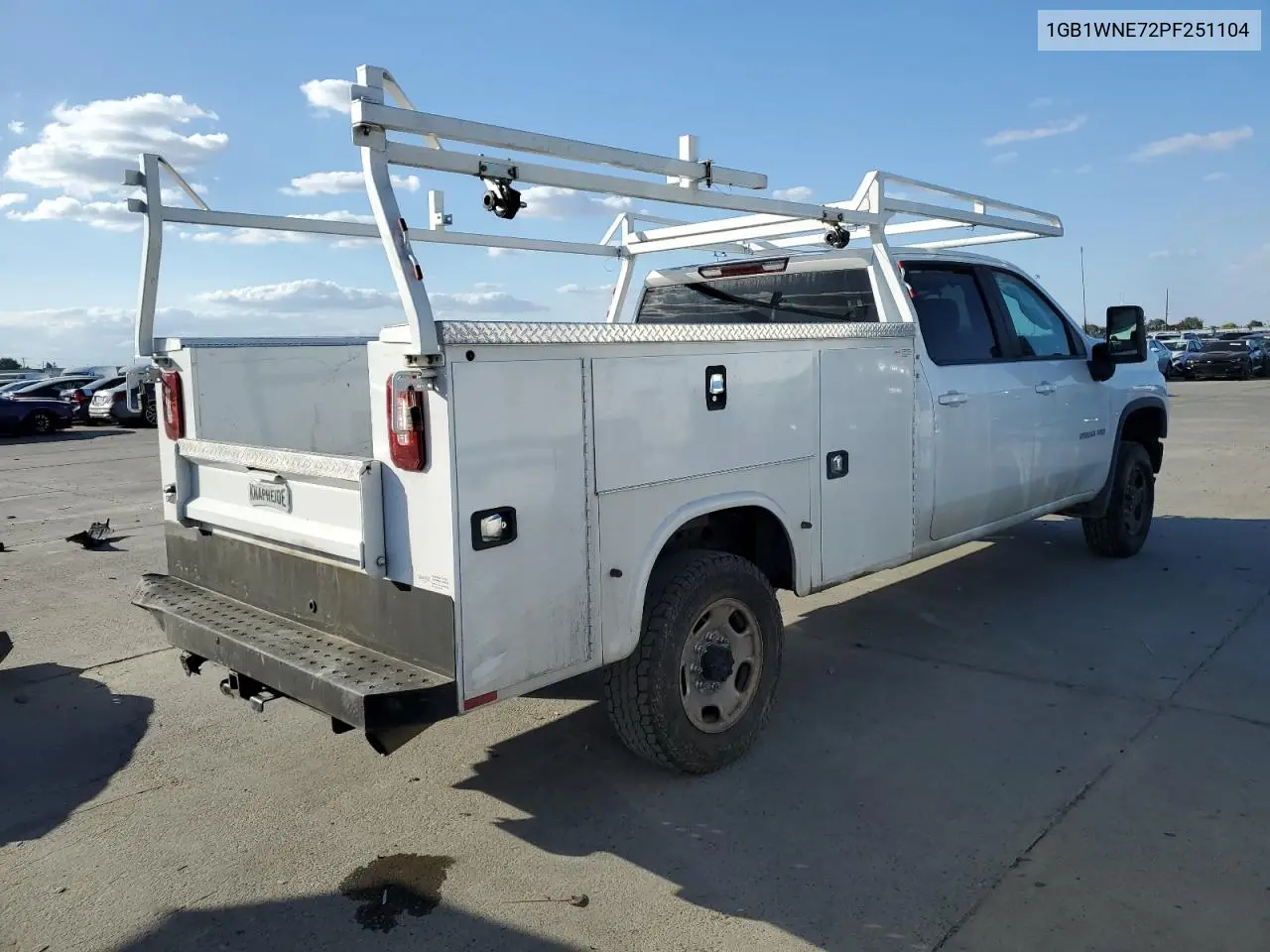1GB1WNE72PF251104 2023 Chevy Silverado C2500